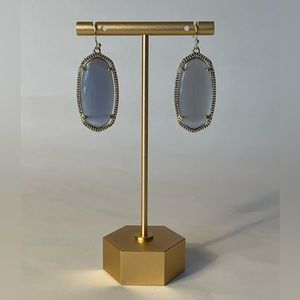KENDRA SCOTT Elle Earrings in Gray with Gold Hardware